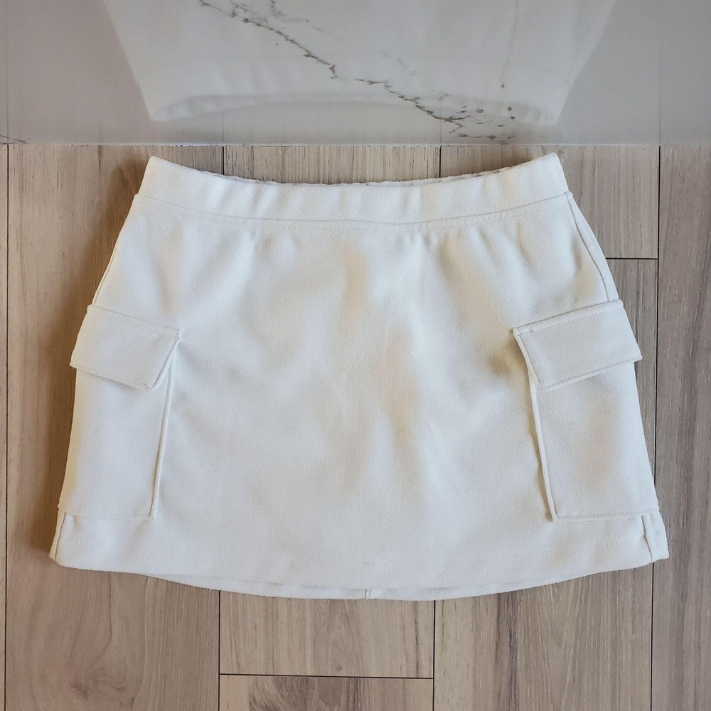 Abercrombie & Fitch Skort Womens M White Fleece Cargo Pockets‎ Lined Shorts Mini